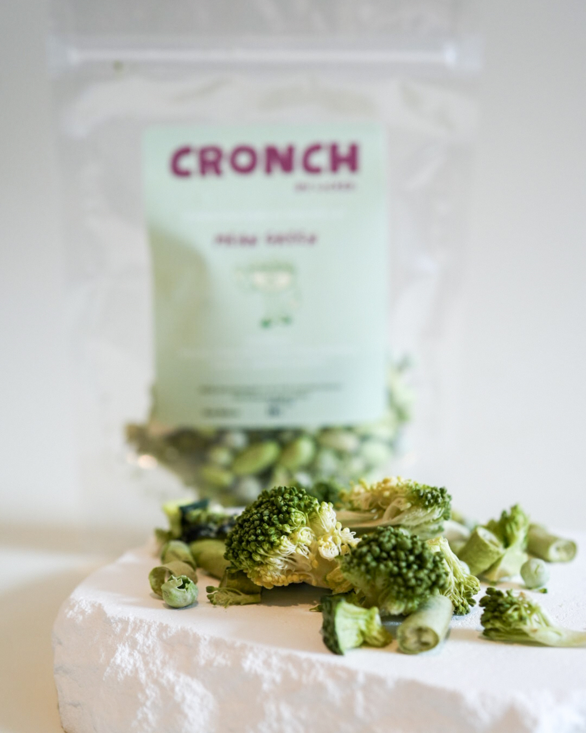 Licked CRONCH Freeze Dried Dog Treats (Mean Green)