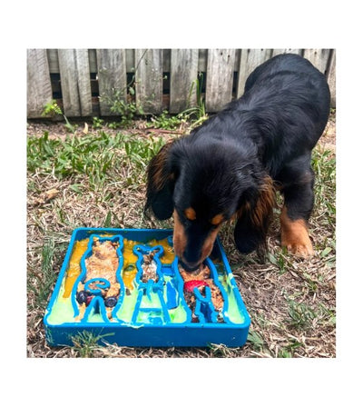 SodaPup Enrichment Feeding Tray For Dogs (Square / Blue Waiting Dogs) - Good Dog Peopleā¢