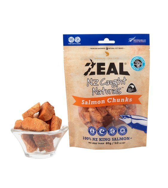 Zeal Wild Caught Naturals Freeze Dried Cat and Dog Treats (Salmon Chunks) - Good Dog People™