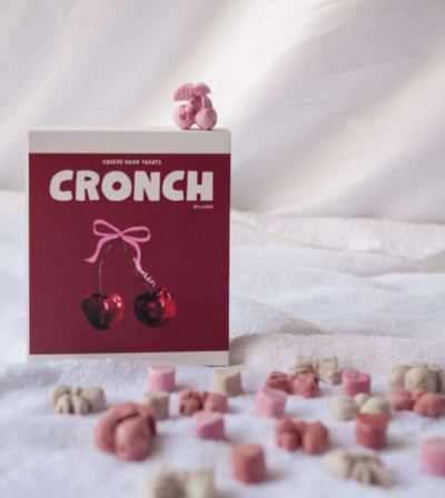 Licked CRONCH Freeze Dried Lunar New Year Dog & Cat Treats (Mon Chéri)