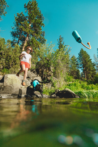 Ruffwear Lunker™ Interactive Floating Throw Dog Toy (Tangelo Orange)