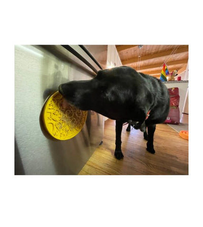 SodaPup Enrichment Lick Mat With Suction Cups For Dogs (Round / Blue Whale) - Good Dog People™